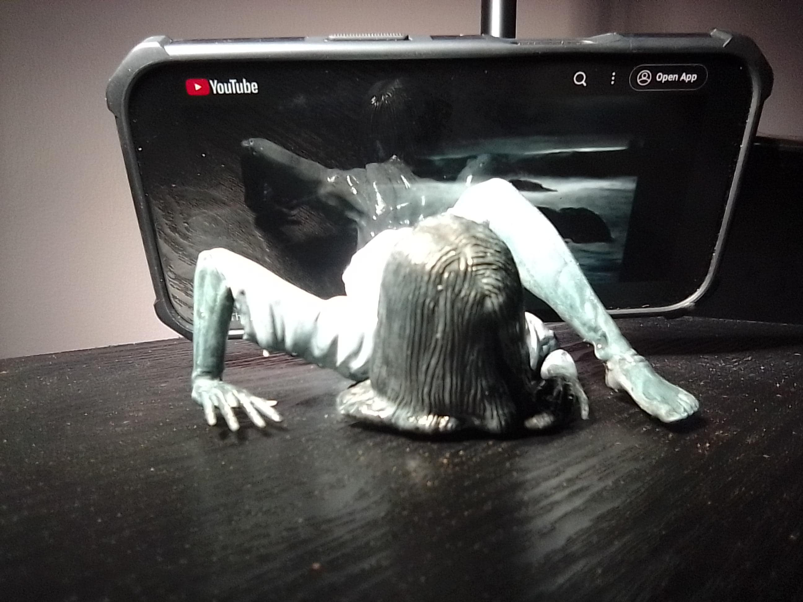 The Ring, Samara, Cell Phone Stand, 3D Print, Horror Collectible